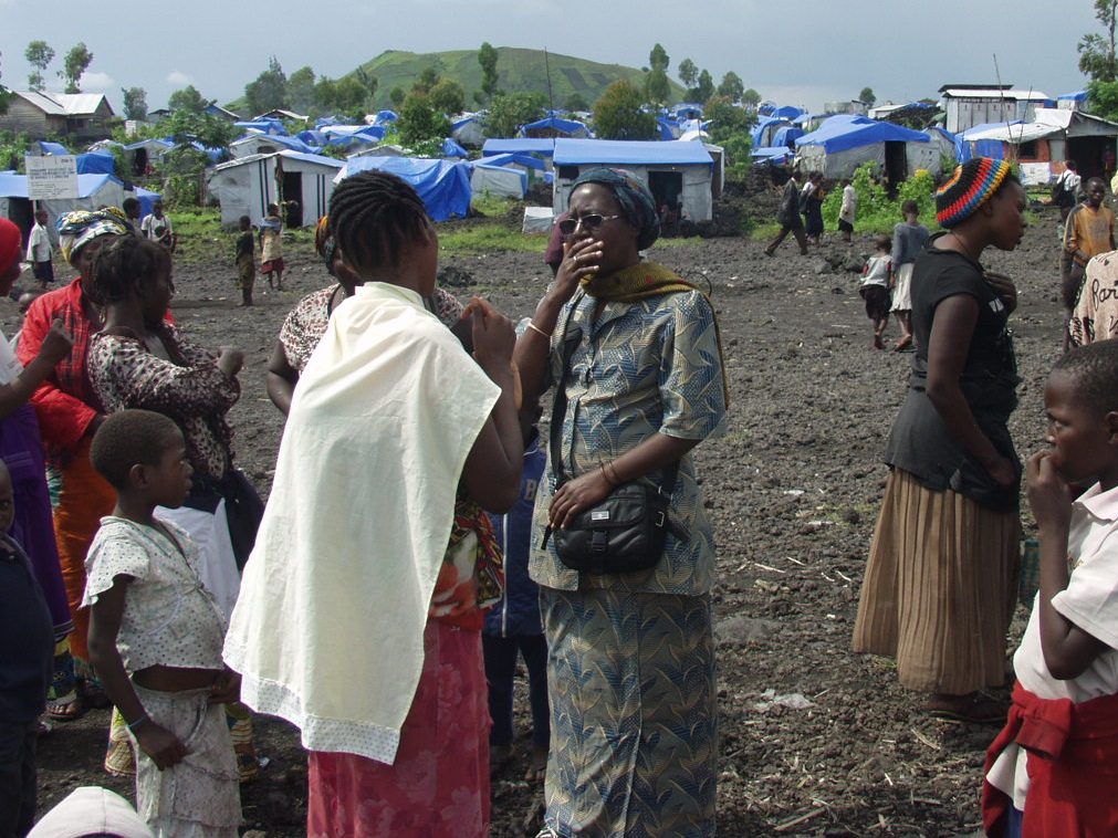 Georgette vangt verstoten vrouwen op na verkrachting