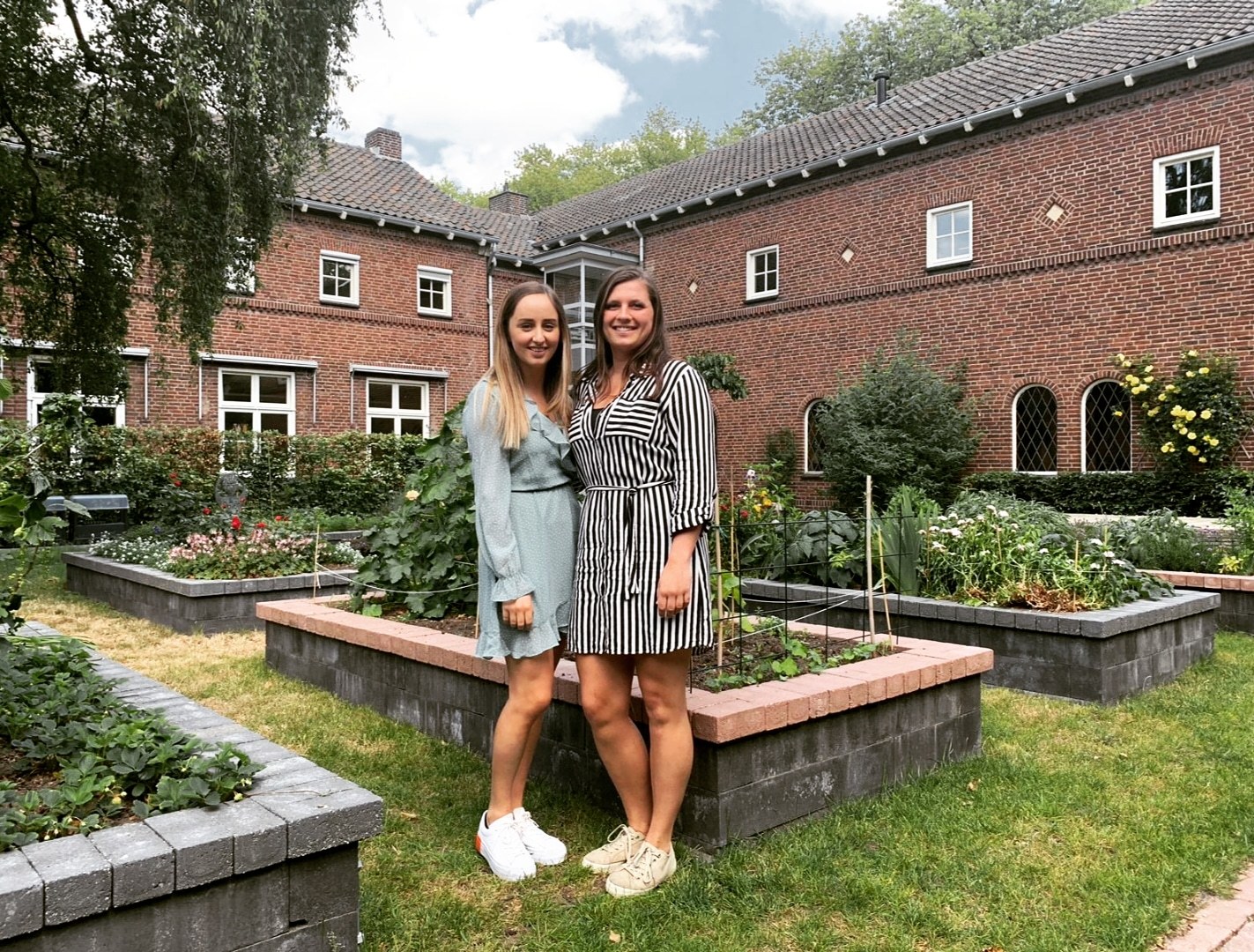 Stagiaires Roos en Mascha